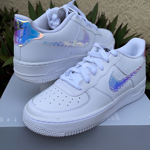NIKE AIR FORCE 1 LV8 ‘DIGITAL SWOOSH’ WMNS - Picture 10 of 16